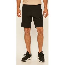 New Balance - Szorty. Czarne spodenki i szorty męskie New Balance, xl, z nadrukiem, z bawełny, casualowe. Za 249,90 zł.