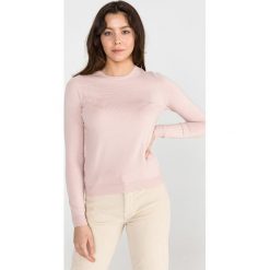 Vero Moda Happy Sweter Beżowy. Brązowe bluzy damskie Vero Moda, m, bez wzorów, z poliesteru, bez rękawów, bez kaptura. Za 109,95 zł.