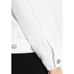 Bomberki damskie: Glamorous Petite JACKET Kurtka jeansowa white denim