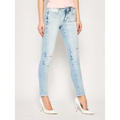 Jeansy Skinny Fit Guess Jegging Mid W0GA03 D3ZT2. Niebieskie jeansy damskie Guess. W wyprzedaży za 359,00 zł.