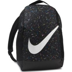 Plecak NIKE - BA6036 010 Czarny. Czarne plecaki męskie Nike, bez wzorów, z materiału, sportowe. Za 119,00 zł.