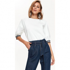 BLUZA NIEROZPINANA DAMSKA Z TAŚMAMI, GŁADKA. Szare bluzy damskie Top Secret, na jesień. Za 99,99 zł.