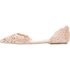 Baleriny damskie: Blue by Betsey Johnson LUCY Baleriny blush