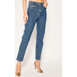 Jeansy Regular Fit Lacoste HF8008. Niebieskie jeansy damskie Lacoste, bez wzorów, z jeansu. W wyprzedaży za 309,00 zł.