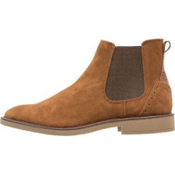Buty zimowe męskie: Burton Menswear London MAXWELL CHELSEA Botki tan