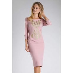 Sukienka w kolorze jasnoróżowym ze wzorem. Różowe sukienki damskie Moda na kolor, xs, z nadrukiem, z okrągłym kołnierzem, bez rękawów, midi. W wyprzedaży za 134,95 zł.