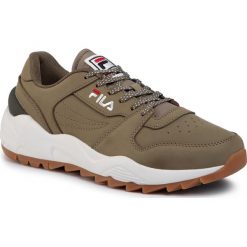 Sneakersy FILA - Orbit Cmr Jogger Nubuck 1010724.50W Burnt Olive. Zielone sneakersy męskie Fila, na co dzień, bez wzorów, ze skóry, klasyczne, bez zapięcia. W wyprzedaży za 229,00 zł.
