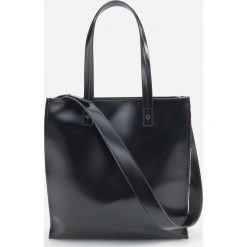 Torebka typu shopper - Brązowy. Pomarańczowe torby damskie na zakupy Reserved, bez wzorów, bez dodatków. Za 199,99 zł.