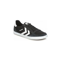 Buty Hummel TEN STAR LOW CANVAS. Czarne trampki i tenisówki damskie Hummel, bez wzorów, bez zapięcia. Za 231,20 zł.