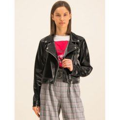 Kurtka skórzana Guess Agnes W01L78 WCKC0. Różowe kurtki damskie Guess, l, z aplikacjami, ze skóry ekologicznej, bez kaptura. W wyprzedaży za 439,00 zł.