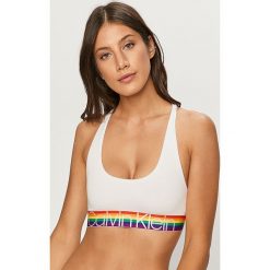 Calvin Klein Underwear - Biustonosz. Czarne biustonosze sportowe damskie Calvin Klein Underwear, s, z nadrukiem, z elastanu. W wyprzedaży za 129,90 zł.