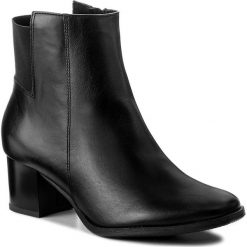 Buty zimowe damskie: Botki KABAŁA – 240-497-527-1-00-01-01 Czarny