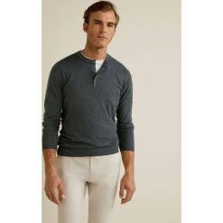 Mango Man - Sweter Tenh. Niebieskie swetry męskie Mango Man, s, bez wzorów, z bawełny, z okrągłym kołnierzem, bez kaptura. Za 139,90 zł.