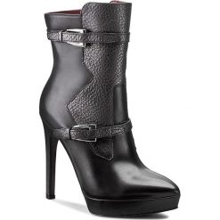 Botki GINO ROSSI - Violett DBG676-M54-3VZ4-9987-0 Czarny 99/98. Czarne buty zimowe damskie Gino Rossi, ze skóry. W wyprzedaży za 389,00 zł.