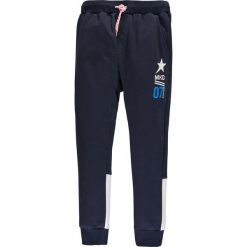 Mek - Spodnie dziecięce 122-170 cm. Niebieskie spodnie chłopięce Mek, bez wzorów, z bawełny, sportowe. W wyprzedaży za 79,90 zł.