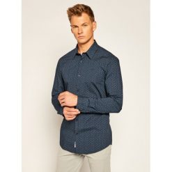 Koszula Guess Ls Sunset M0YH20 W8BX0. Białe koszule męskie Guess, m, z aplikacjami, casualowe, bez kołnierzyka, bez rękawów. Za 329,00 zł.