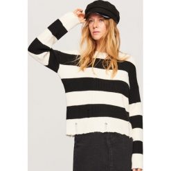 Sweter w paski - Wielobarwn. Szare bez kategorii Reserved, s, w paski. W wyprzedaży za 39,99 zł.