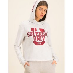 Bluza Superdry Uni App College Crop W2000100A. Szare bluzy damskie Superdry, bez wzorów, z bawełny, bez rękawów, bez kaptura. W wyprzedaży za 219,00 zł.