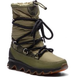 Śniegowce SOREL - Kinetic Boot NL3101 Hiker Green/Black 371. Zielone śniegowce damskie marki Sorel, na zimę, z gumy. W wyprzedaży za 429,00 zł.