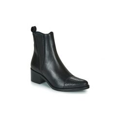 Botki Myma PETULA. Czarne botki damskie Myma, bez obcasa, bez zapięcia. Za 609,00 zł.