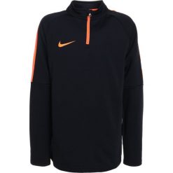 Nike Performance DRY DRILL ACADEMY Bluza black/cone. Czarne bluzy chłopięce Nike Performance, z materiału. Za 139,00 zł.