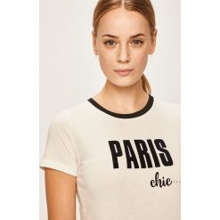 Morgan - T-shirt. Białe bluzki damskie Morgan, s, z nadrukiem, z bawełny, casualowe, z okrągłym kołnierzem. W wyprzedaży za 89,90 zł.