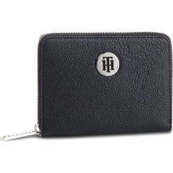 Duży Portfel Damski TOMMY HILFIGER - Th Core Comp Za Wallet AW0AW06502 002. Czarne portfele damskie TOMMY HILFIGER, bez wzorów, ze skóry ekologicznej. Za 269,00 zł.