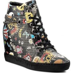 Sneakersy CARINII - B3968 K08-000-000-B88. Czarne sneakersy damskie Carinii, ze skóry. W wyprzedaży za 209,00 zł.