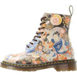 Botki damskie lity: Dr. Martens PASCAL 8 EYE BOOT Botki sznurowane multi oriental/straw grain