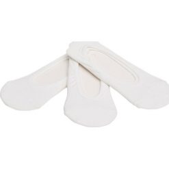 Stopki (komplet 3 szt.). Białe skarpetki damskie Pull&Bear, bez wzorów. Za 29,90 zł.