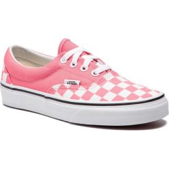 Tenisówki VANS - Era VN0A38FRVOX1 (Checkerboard) Strawberry. Różowe półbuty damskie marki Vans, bez wzorów, z gumy, bez zapięcia. Za 299,00 zł.
