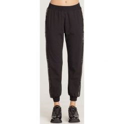 SPODNIE U&B TWINSET. Czarne spodnie damskie Twinset U&B, s, z elastanu. Za 529,00 zł.