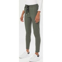 Khaki Spodnie Talomora. Brązowe spodnie damskie Born2be, s. Za 119,99 zł.