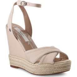 Espadryle PEPE JEANS - Walker Lenny PLS90295 Stowe 856. Brązowe espadryle damskie Pepe Jeans, bez wzorów, z jeansu, bez obcasa, na obcasie. W wyprzedaży za 199,00 zł.