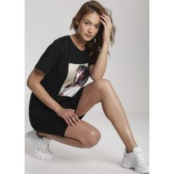 Czarna Sukienka Hailiria. Czarne sukienki damskie Renee, s, bez wzorów, bez kołnierzyka, bez rękawów, mini. W wyprzedaży za 94,99 zł.