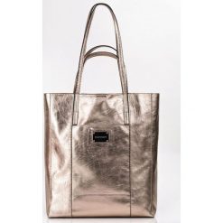 Torebka damska shopper połyskująca Monnari złota. Żółte torby damskie na zakupy Estetino. Za 143,40 zł.
