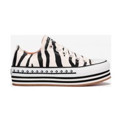 Converse Chuck Taylor OX Sneakers Biały. Białe trampki i tenisówki damskie Converse, bez wzorów, z materiału, bez zapięcia. Za 412,95 zł.