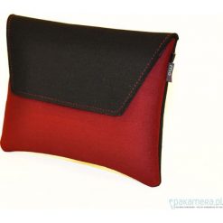 Kopertówka Black&Red. Czerwone kopertówki damskie Pakamera, bez wzorów, eleganckie, bez dodatków. Za 134,00 zł.
