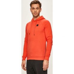 Under Armour - Bluza. Pomarańczowe bluzy męskie Under Armour, m, bez wzorów, z bawełny, z kapturem, bez rękawów, z kapturem. W wyprzedaży za 159,90 zł.