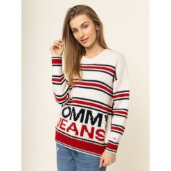 Sweter Tommy Jeans Multistripe DW0DW07622. Brązowe swetry damskie Tommy Jeans, l, bez wzorów, z wełny, klasyczne, bez rękawów, bez kaptura. W wyprzedaży za 459,00 zł.