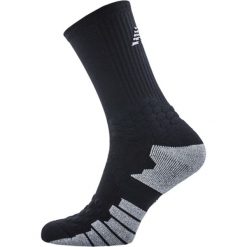 Skarpety piłkarskie - MA710143BK. Czarne skarpetogetry męskie piłkarskie New Balance, z bawełny. Za 39,99 zł.