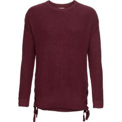 Sweter ze sznurowaniem bonprix bordowy. Czarne swetry klasyczne damskie marki bonprix, z dzianiny, ze sznurowanym dekoltem. Za 89,99 zł.