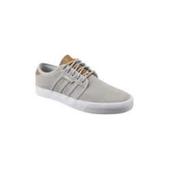 Buty adidas Seeley B27786. Szare trampki męskie Adidas, bez wzorów, bez zapięcia. Za 249,99 zł.
