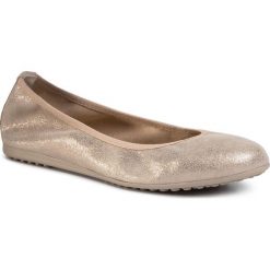 Baleriny TAMARIS - 1-22122-24 Champagne Met. 194. Żółte baleriny damskie Tamaris, bez wzorów, ze skóry, klasyczne, bez obcasa, na płaskiej podeszwie. W wyprzedaży za 139,00 zł.