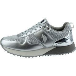 U.S. POLO ASSN. tenisówki damskie Tabitha 2 Met 39 srebrny. Szare trampki i tenisówki damskie U.S. Polo Assn., bez wzorów, bez zapięcia. W wyprzedaży za 199,00 zł.