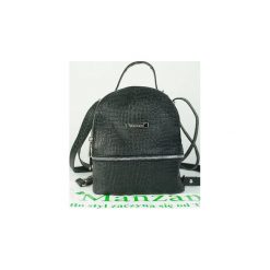 MANZANA MAŁY PLECAK LUB LISTONOSZKA CZARNY KROKODYL. Czarne plecaki damskie Manzana, w paski, ze skóry, eleganckie. Za 139,00 zł.