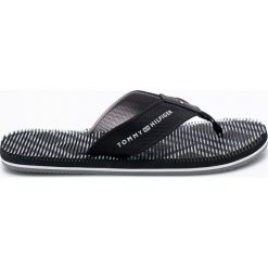 Tommy Hilfiger - Japonki. Czarne kapcie męskie marki TOMMY HILFIGER, ze skóry. W wyprzedaży za 139,90 zł.