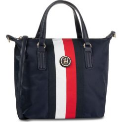 Torebka TOMMY HILFIGER - Poppy Small Tote AW0AW07289 0G7. Niebieskie torebki klasyczne damskie TOMMY HILFIGER, bez wzorów, z materiału, klasyczne, bez dodatków. Za 339,00 zł.