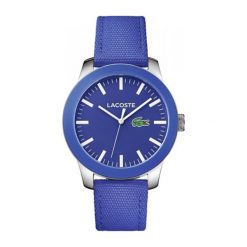 Zegarek "L1212-2010921" w kolorze granatowo-srebrnym. Niebieskie, analogowe zegarki męskie Lacoste, srebrne. W wyprzedaży za 412,95 zł.