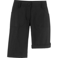 Bermudy ze stretchem "papertouch" bonprix czarny. Czarne spodnie damskie bonprix. Za 42,99 zł.